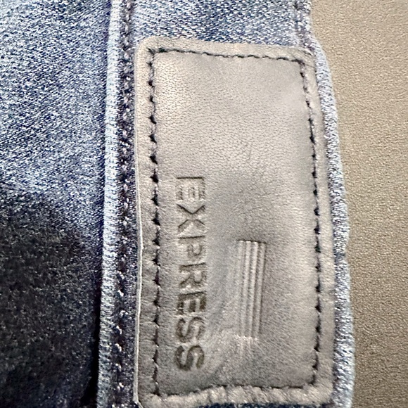 Express Performance Cropped Skinny Mid Rise “Stretch +” Jeans **GWP-see listing - Picture 6 of 10